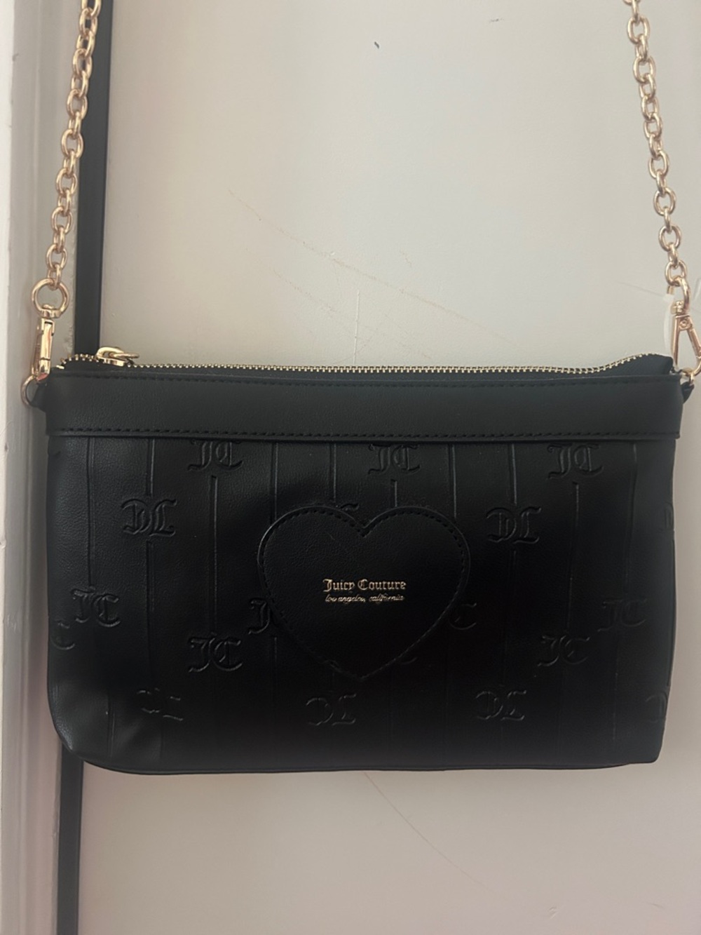 Juicy Couture Black Embossed Heart Crossbody with Gold Chain - BRAND NEW